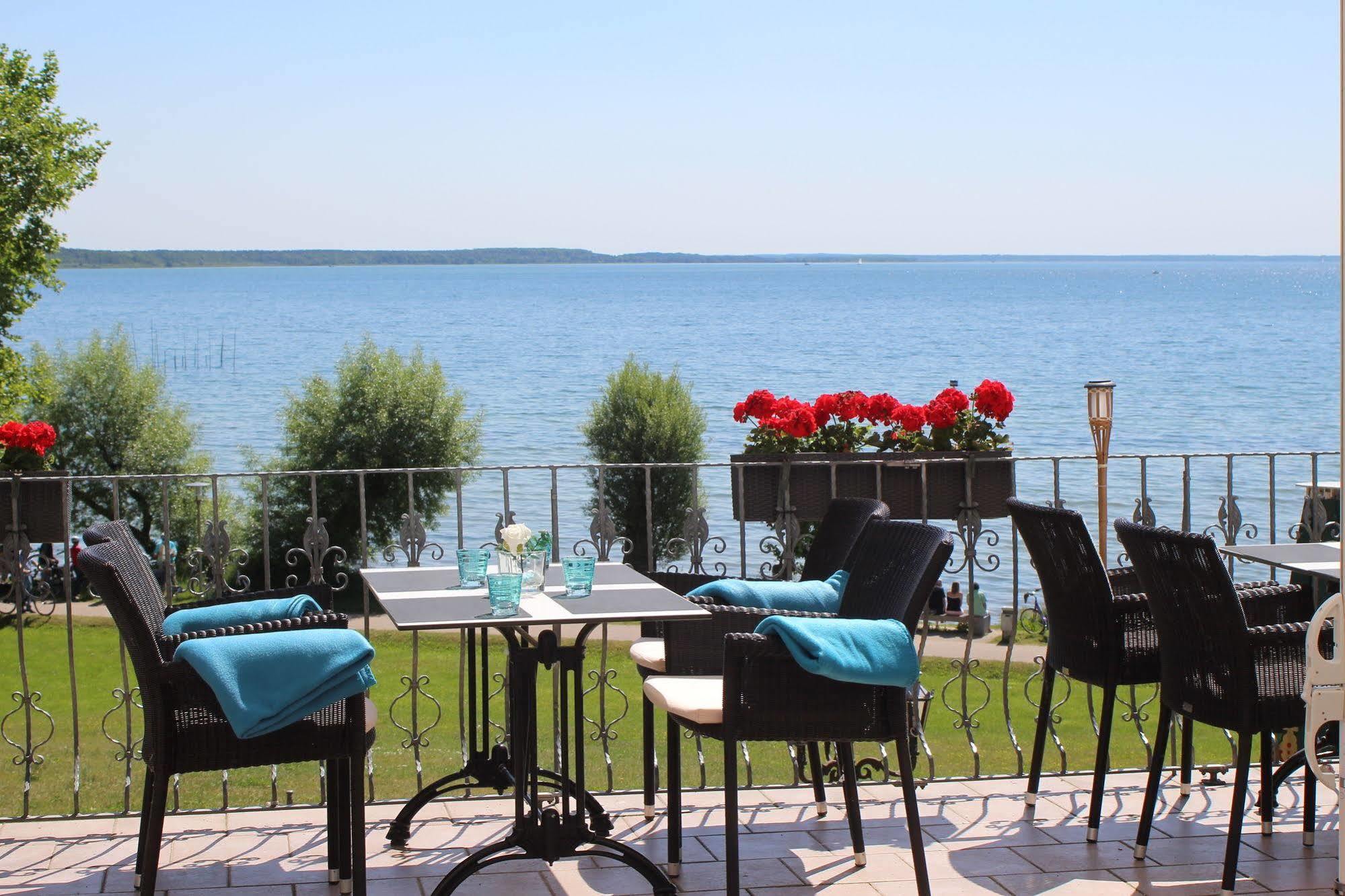 Seehotel Schloss Klink Exterior photo